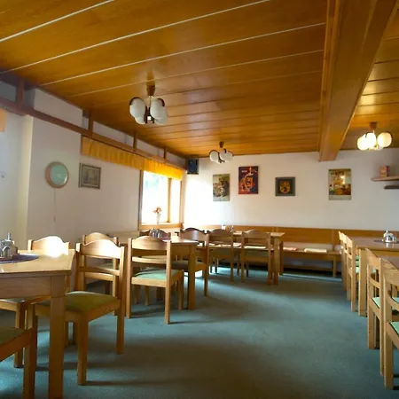 Lesni Zatisi *